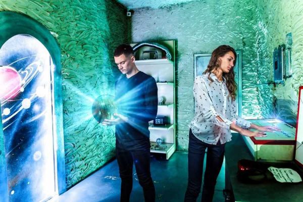 Virtual Travel Escape Game Gift